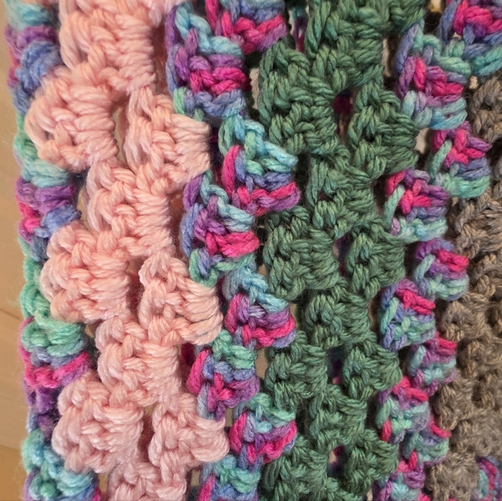Handmade Crochet Hooded Cardigan Boho Granny Sq Oversized Chunky Knit Festival - Picture 12 of 13